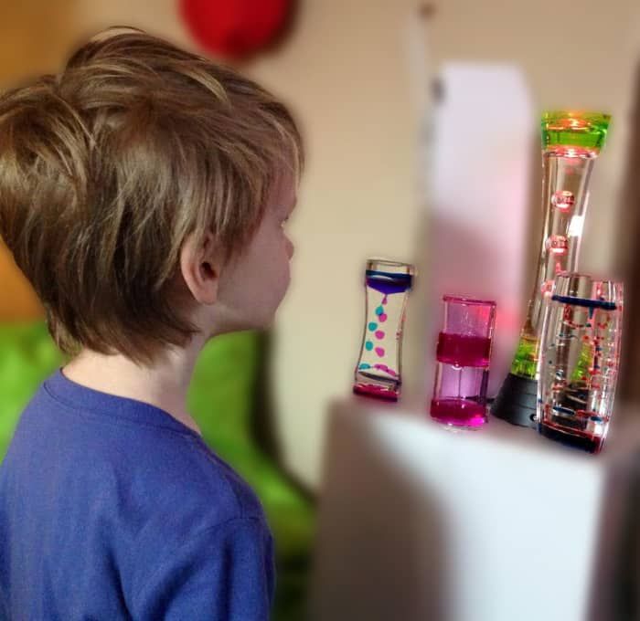 Juguetes visuales para niños con autismo.