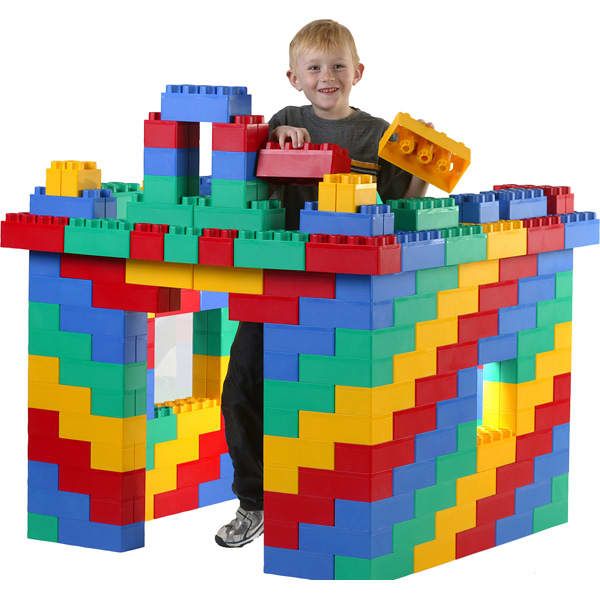 Kids Adventure-ի այս Jumbo Blocks-ը զվարճալի է ամրոցներ, ինքնաթիռներ և նույնիսկ ժամանակավոր կահույք պատրաստելու համար: