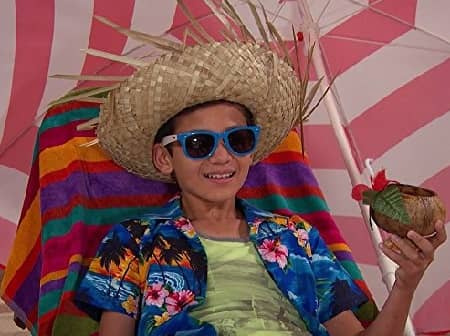   Tenzing Norgay Trainor dans le rôle de Parker Rooney dans Liv et Maddie