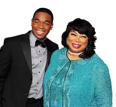   Dexter Darden con su madre Patricia Darden