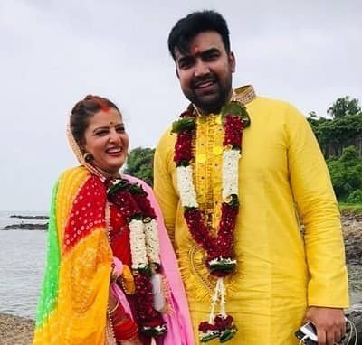   Sandeep Nahar z ženo Kanchan Sharma