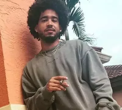   Biographie de l'acteur de Night Teeth Jorge Lendeborg Jr