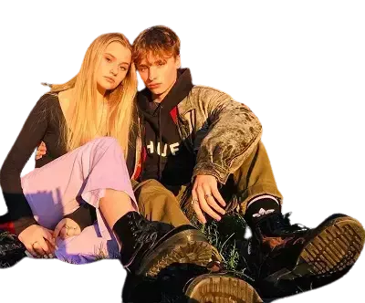   Ty Tennant z dziewczyną Lolą Andrea