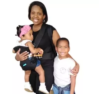   Και'Siah Young with his mother Lawaine Young and sister Jesten Nyla
