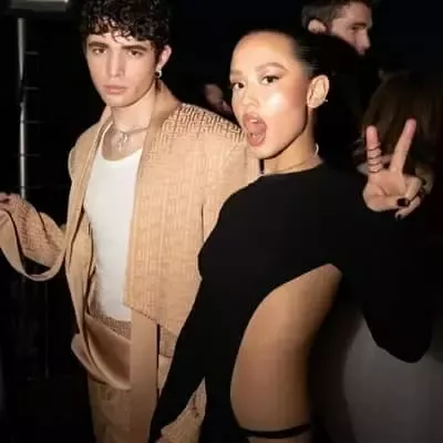  Hugo Arbues กับ Natalia Azahara