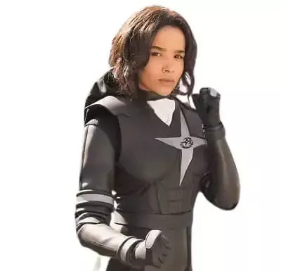   Zoe Robins als White Ninja Steel Ranger