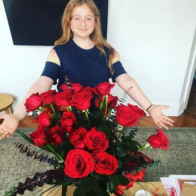   Злата актриса от телевизионни сериали Скайлър Грей Биография и Уикипедия