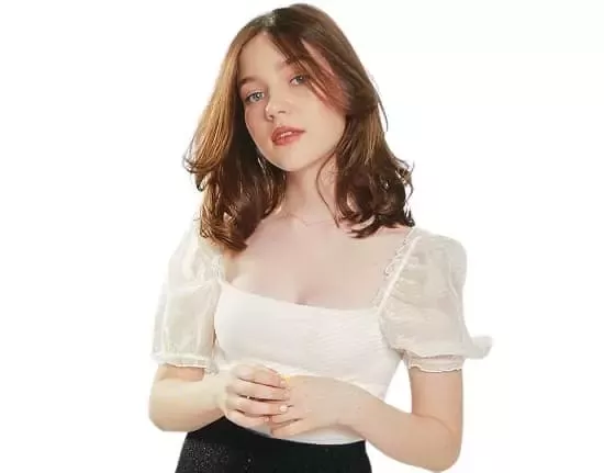Alexa Swinton Wiki, Yaş, Erkek Arkadaş, Boy ve Ebeveynler
