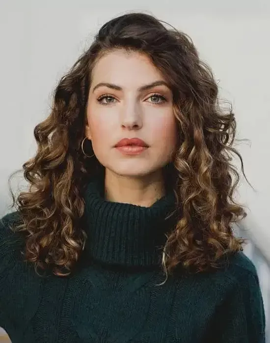 Lea Vivier Wiki, edad, padres, novio, altura, valor neto y más