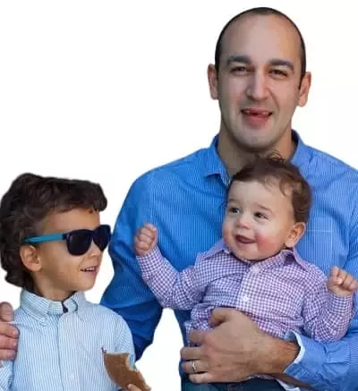   Ο αδελφός του May Calamawy, Tamer El Calamawy και ο May Calamawy's nephews