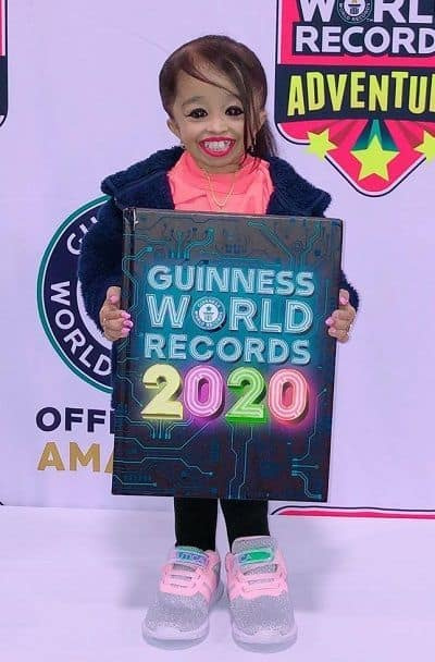   Cea mai mică femeie din lume, câștigătoare a recordului mondial Guinness 2020 jyoti amge
