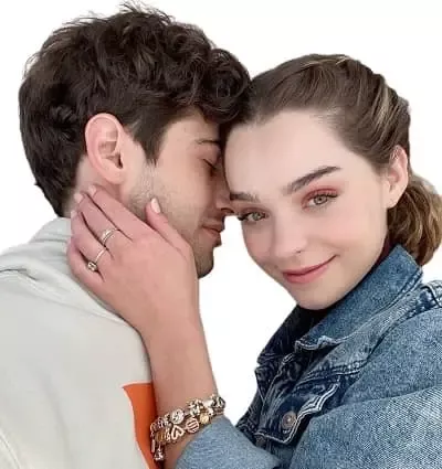   Macarena Garcia barátjával, Yankel Stevannel