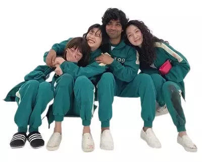   Lee Yoo-Mi s obsadením hry Squid