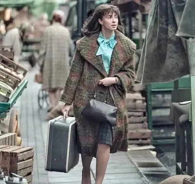   Agnes O'Casey in Ridley Road as Vivien Epstein