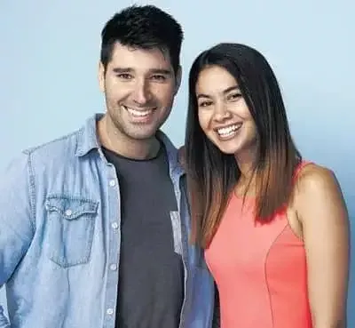   Melanie Perkins miehensä Cliff Obrechtin kanssa