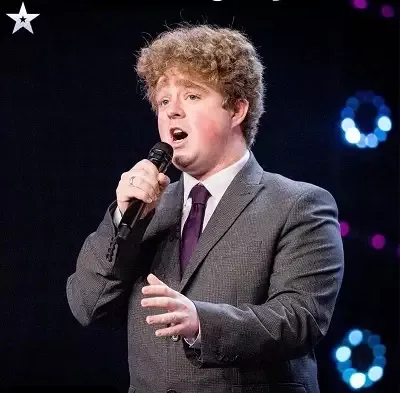   Tom Ball en Grande-Bretagne's Got Talent