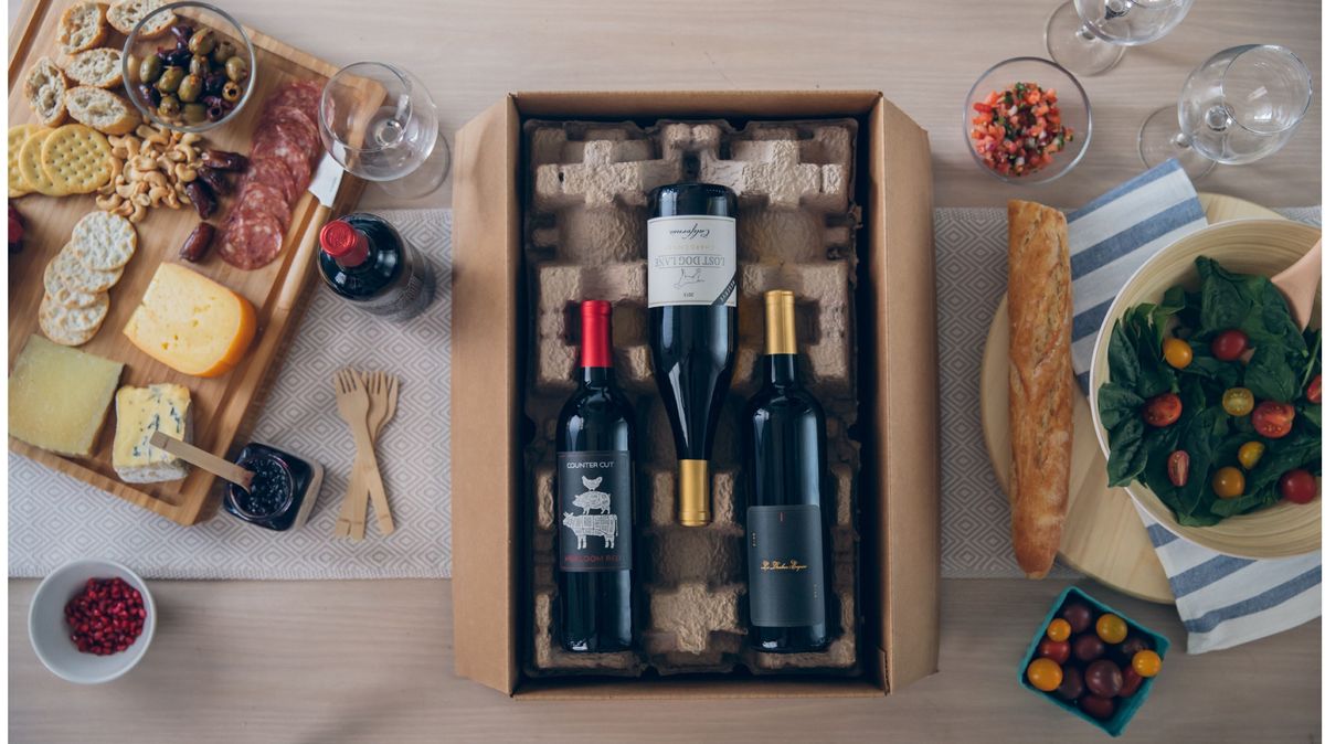 Produto, Garrafa, Licor, Cesta, Garrafa de Vinho, Vinho, Álcool, Móveis, Madeira, Bebida,